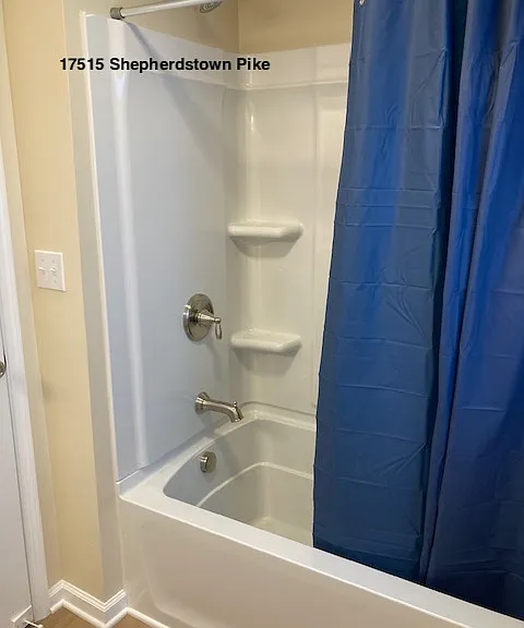 Upstairs Bathroom