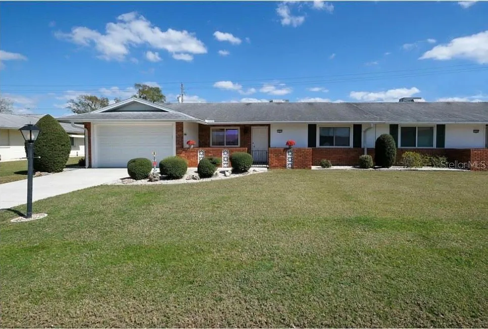 2 bed, 2.0 bath, 1243 sqft, $2,100 — Photo 1