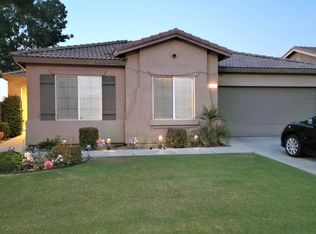 2414 Trapper St, Bakersfield, CA 93313