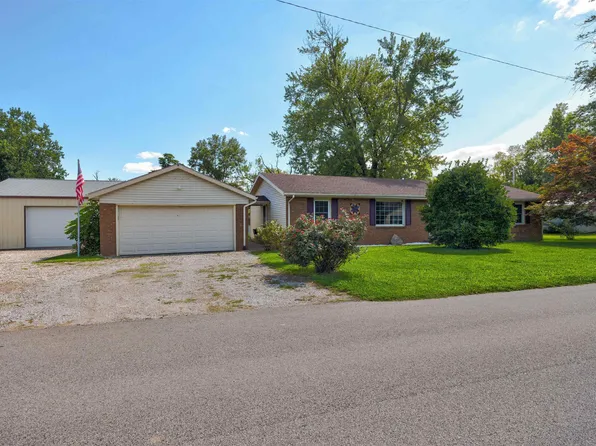 603 E Gough Ave, Boonville, IN 47601