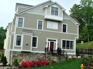 108 Edgehill Dr, Occoquan, VA 22125