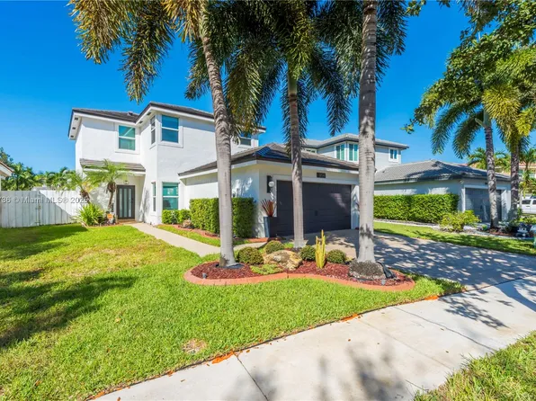 1854 SW 176th Way, Miramar, FL 33029