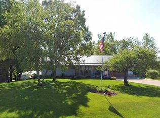 551 S Mapes Dr, Stockton, IL 61085