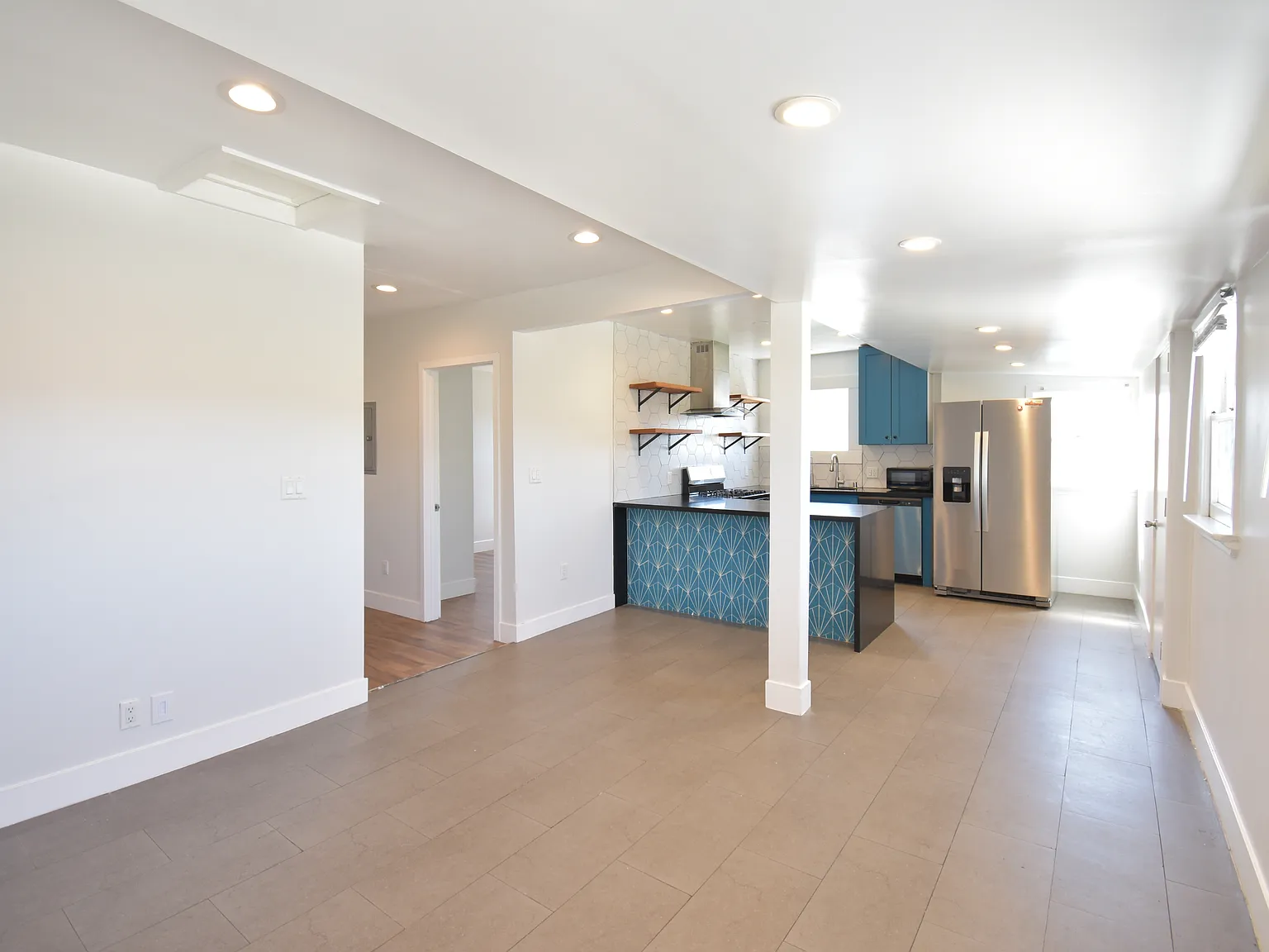 4 bed, 1775 sqft, $4,000 — Photo 2