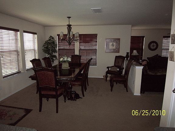 5th image of 744 Vista Verde Dr
