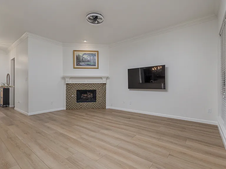 3704 Carmel Mountain Dr — Photo 6