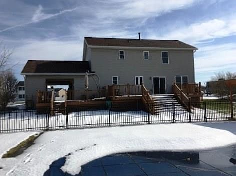 2nd image of 35 Bolton Trl