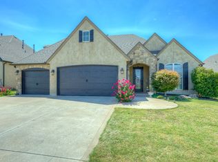 6032 E 144th St S, Bixby, OK 74008