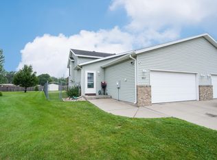 807 Woodbridge Cir, Dilworth, MN 56529