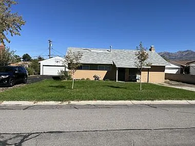 3 bed, 1582 sqft, $2,150 — Photo 1