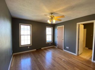 3007 S 14th St, Marshalltown, IA 50158