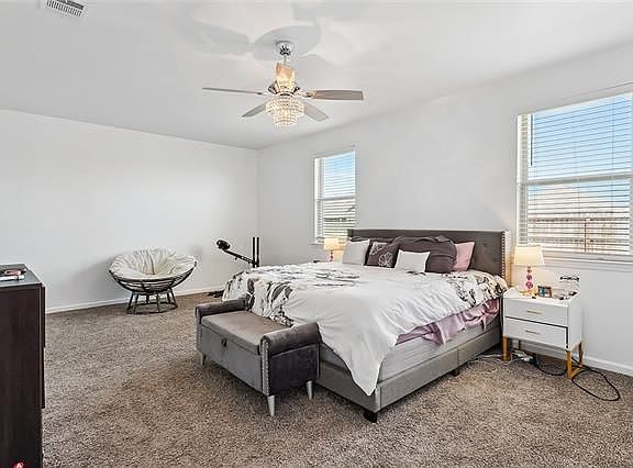 4th image of 1805 Lakeshore Village Dr