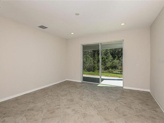 3rd image of 3394 Sagebrush St
