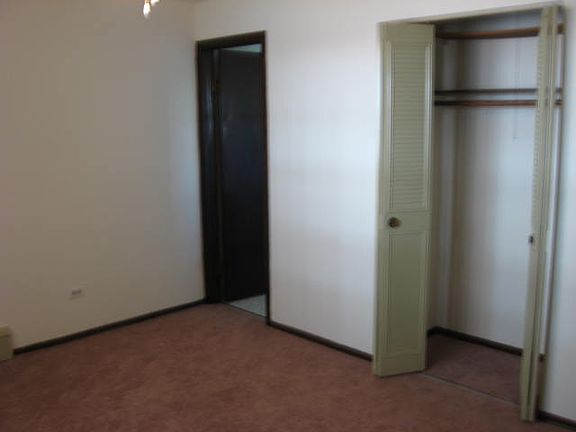 5th image of 9810 W 153rd St APT 1W