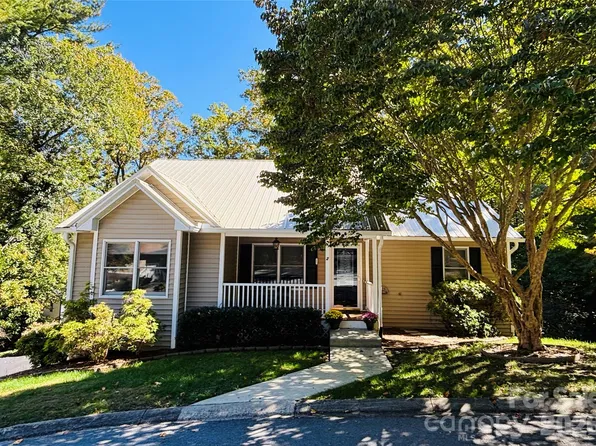 2 Maybury Pl, Arden, NC 28704