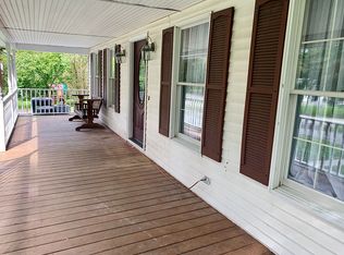 5 Heaters Ln, Layton, NJ 07851