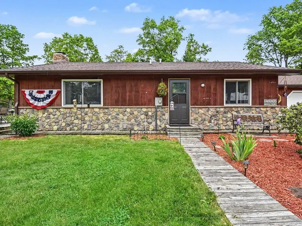 3304 Rabbit Track Trl, West Branch, MI 48661