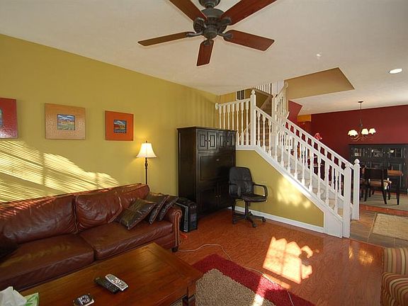 3rd image of 9513 Brightwell Dr