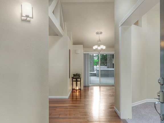 5th image of 5001 80th Ave W