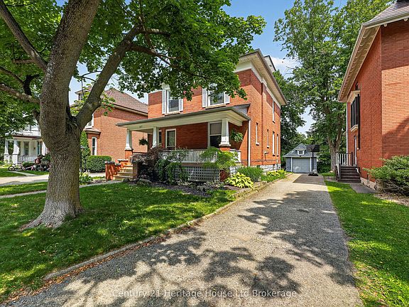 4th image of 457 Buller St