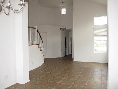 4th image of 29654 Kings Canyon Pl