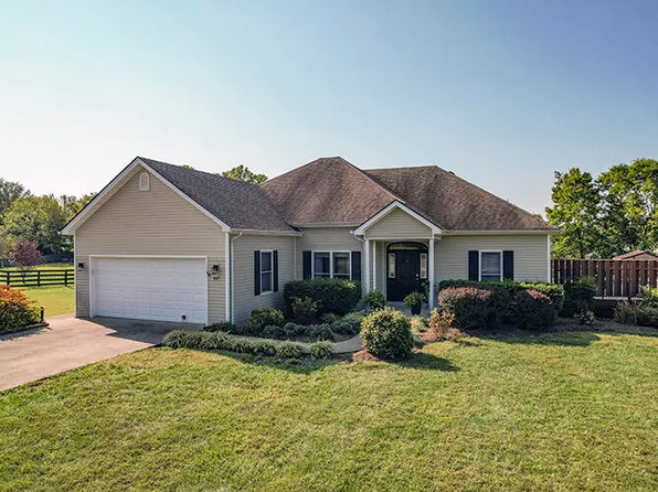 447 Emma Dr, Lancaster, KY 40444