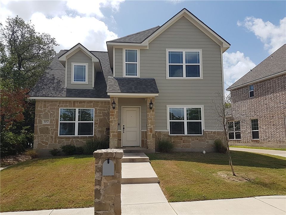 1st image of 107 Ehlinger Dr