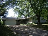 1st image of 3400 Glen Oaks Ave