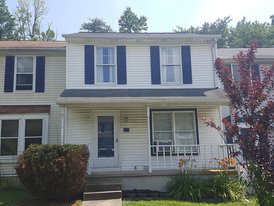 1st image of 34 Mahogany Dr