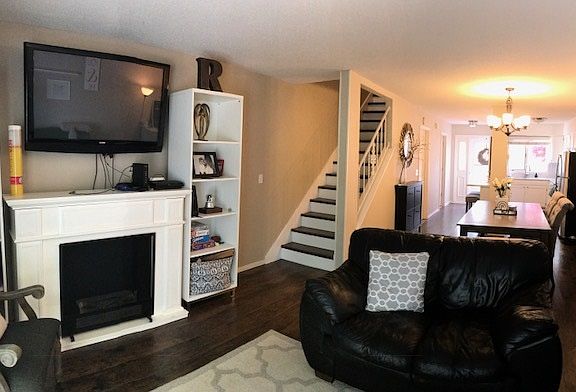 4th image of 3144 Willowwood Dr