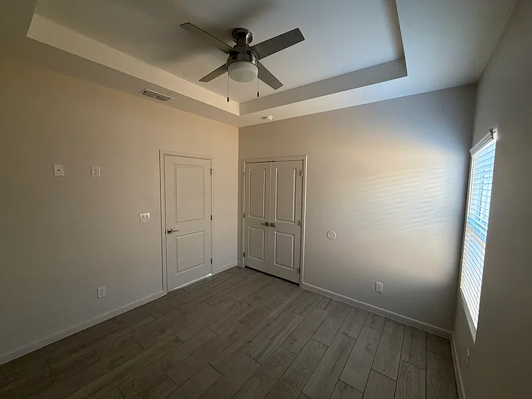3317 Duke Ave #1 — Photo 9