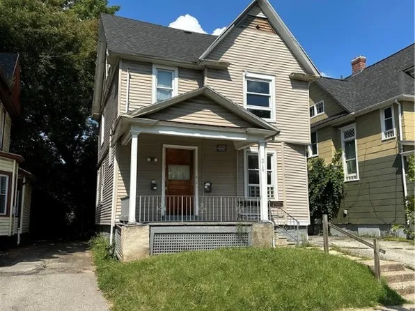 214 Emerson St, Rochester, NY 14613