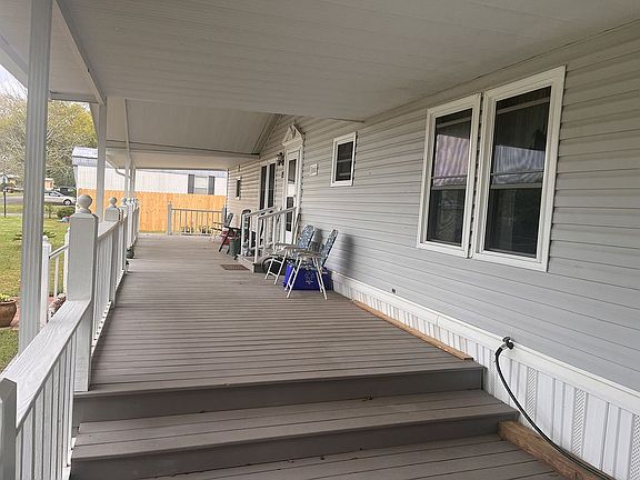 3rd image of 19270 Greeno Rd
