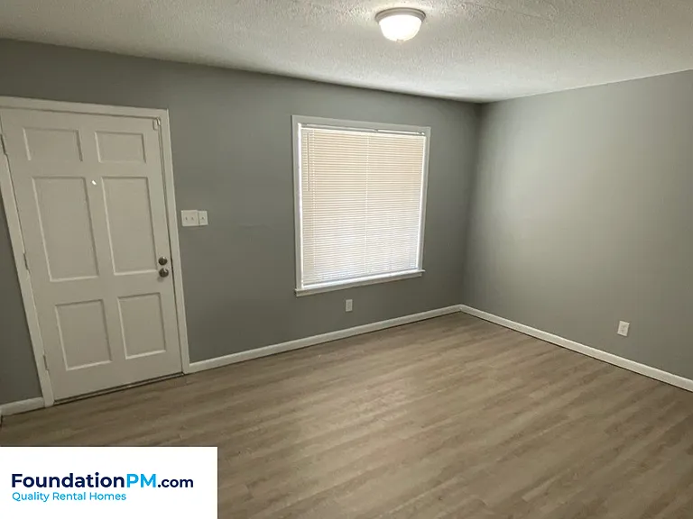 2851 Knightway Rd — Photo 5