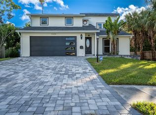 7324 Phillips St, Sarasota, FL 34243