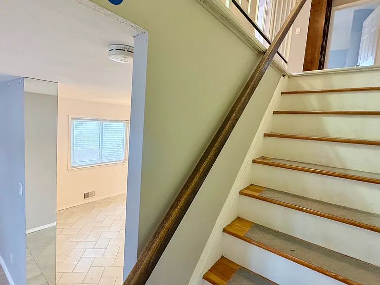 179 Lewiston St #1 — Photo 15