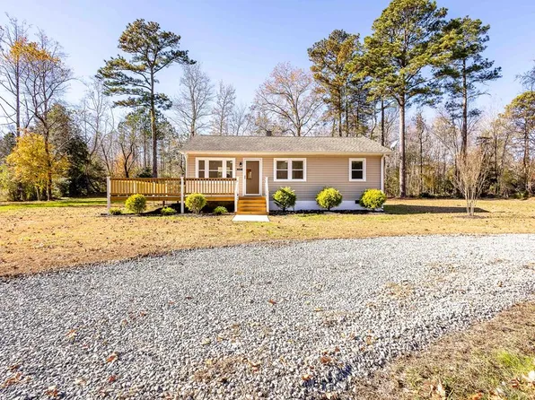 2612 Ashdale Rd, Center Cross, VA 22437