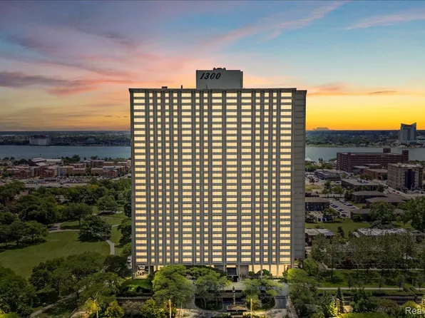 1300 E Lafayette St #2810-12, Detroit, MI 48207