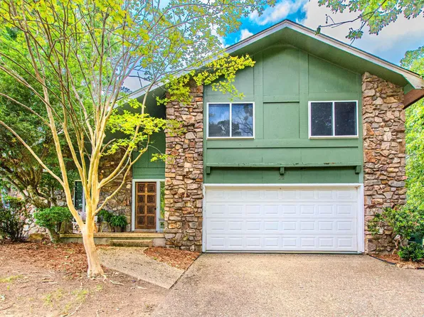 22 Point South Ct, Little Rock, AR 72211