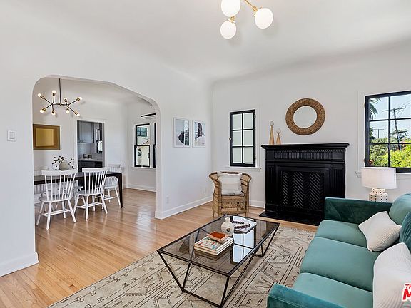 4th image of 500 N Bronson Ave #1/2