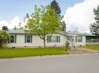 516 W 4th St, Libby, MT 59923