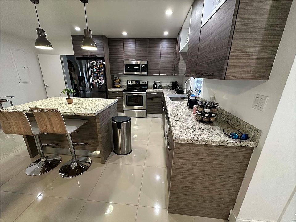9840 Colonial Dr, Miami, FL 33157 | Zillow