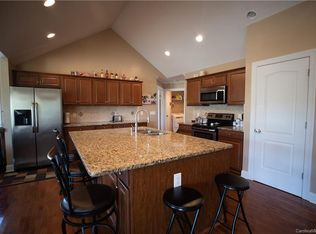 1912 Shuford Rd, Lincolnton, NC 28092