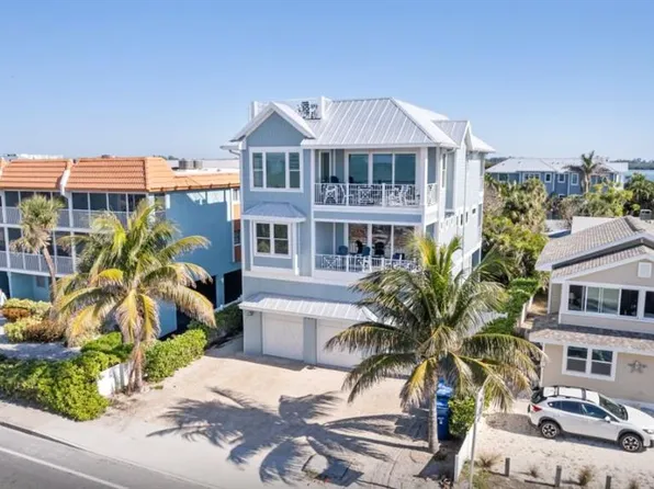 903 Gulf Dr S, Bradenton Beach, FL 34217