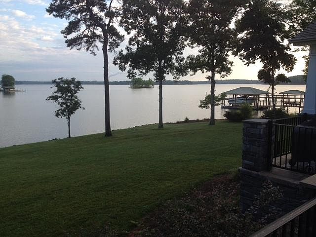 1st image of 5027 Fox Hollow Dr