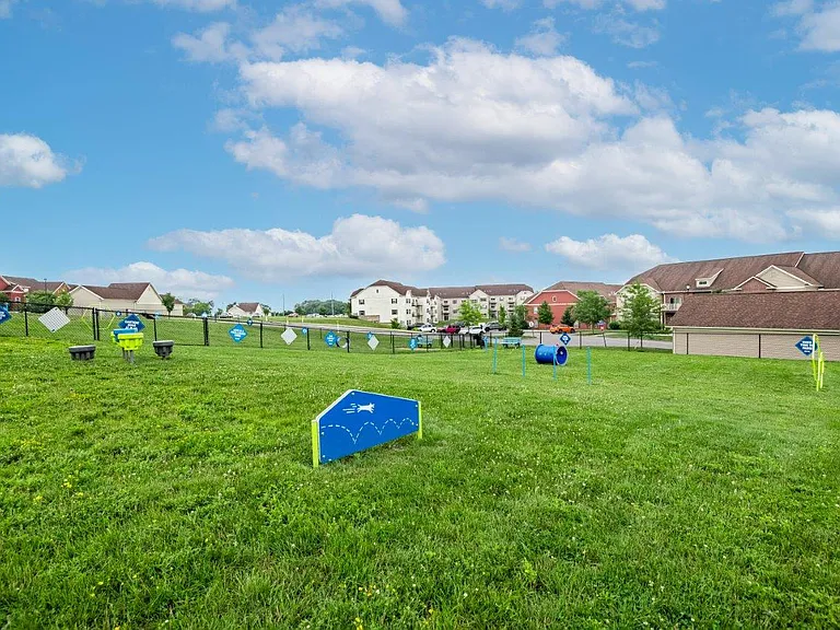Reserve at Southpointe Apartment Homes — Photo 19