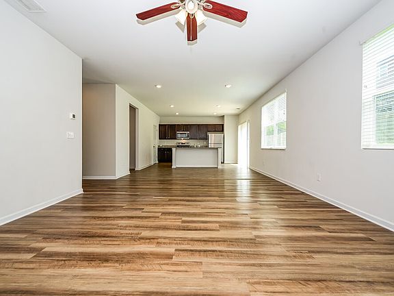 5th image of 440 Culloden Moor Dr