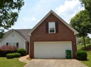 2581 Rainmaker Dr, Decatur, GA 30034