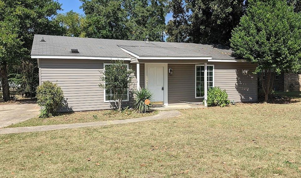 1st image of 306 Woodward Dr