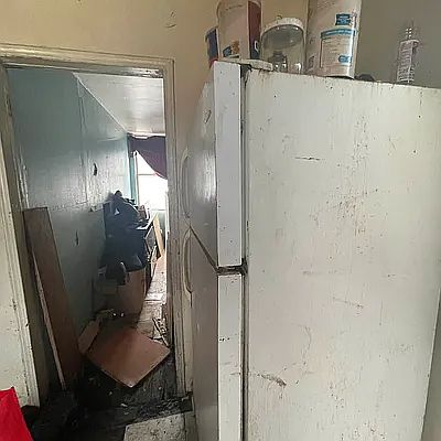 5th image of 479 New York Ave #1